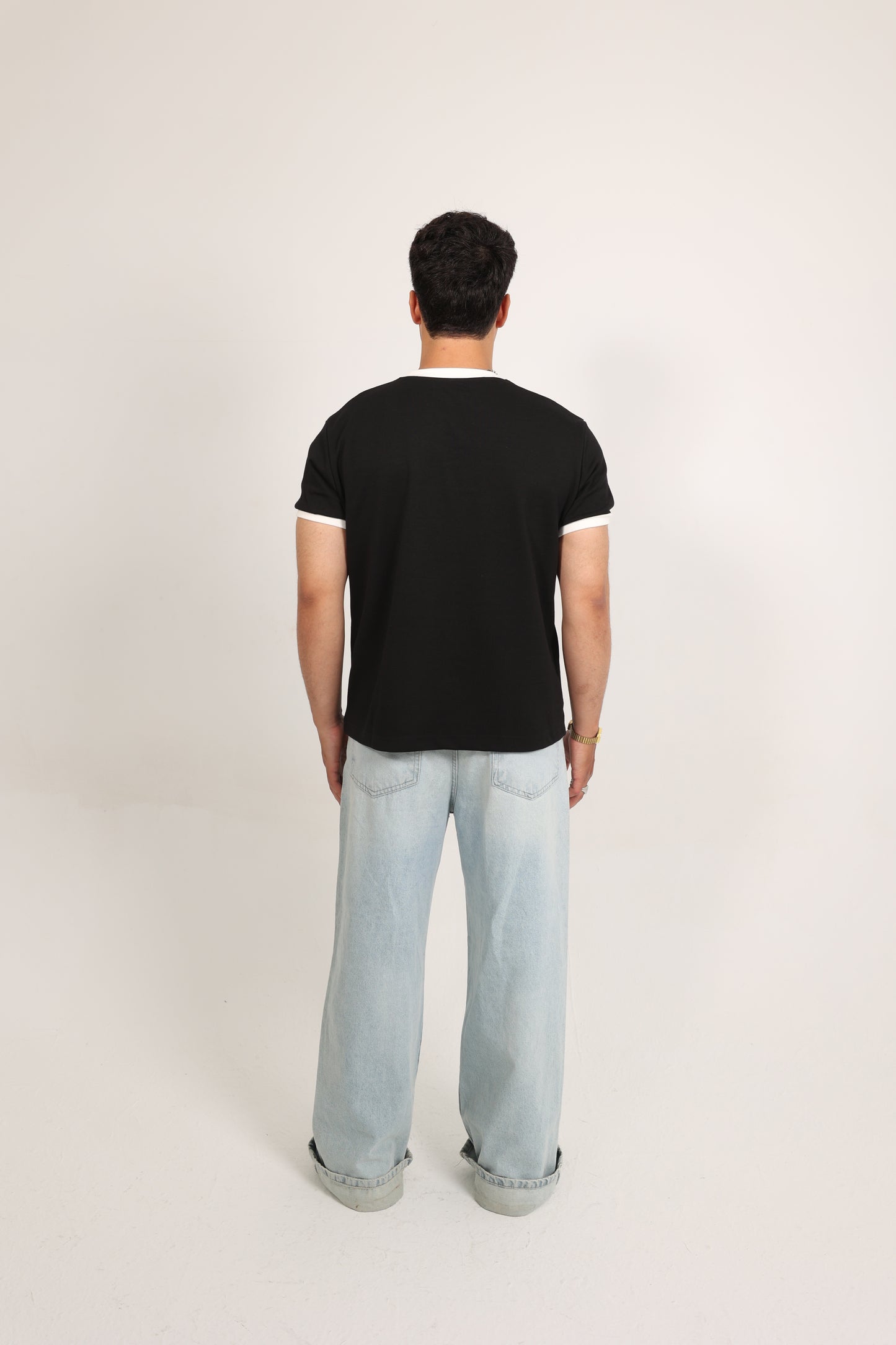 Ringer Tee black x White