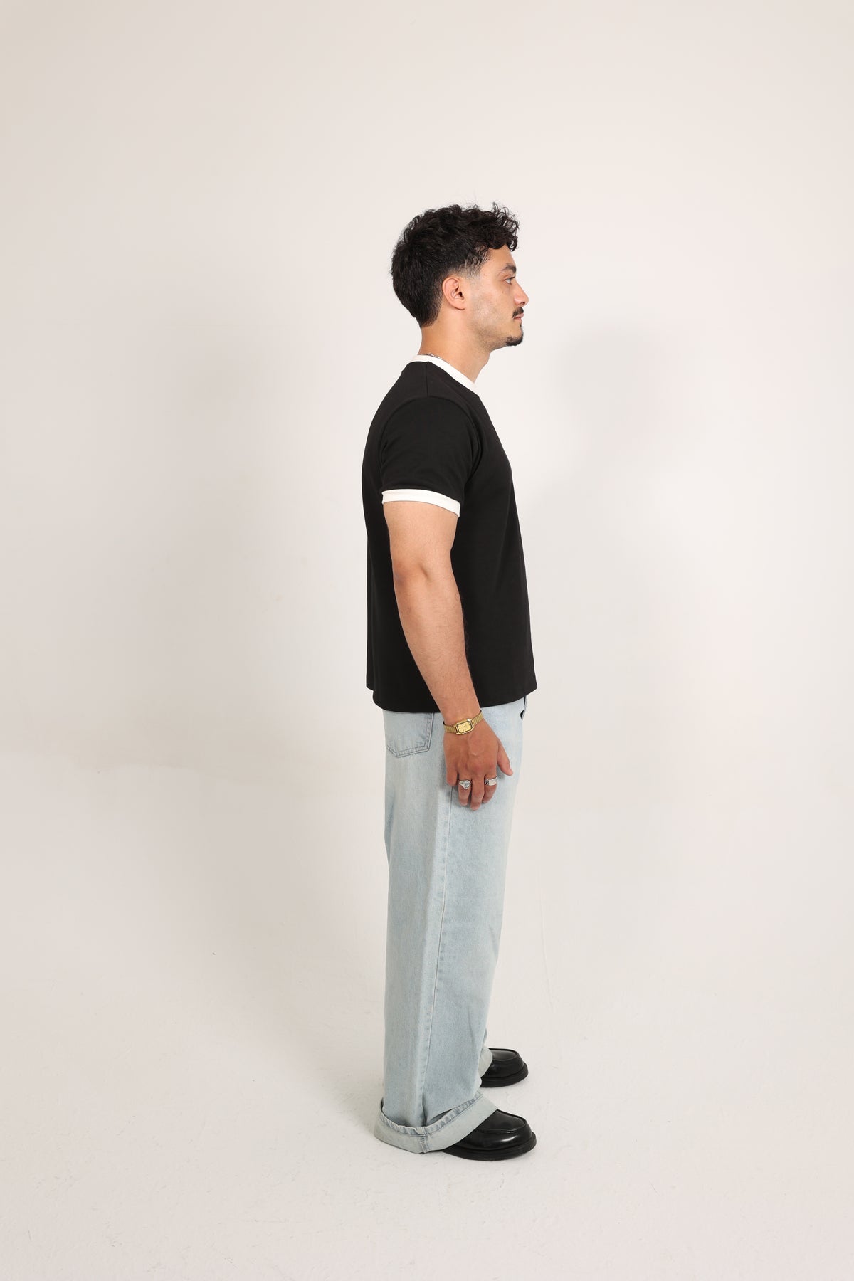 Ringer Tee black x White