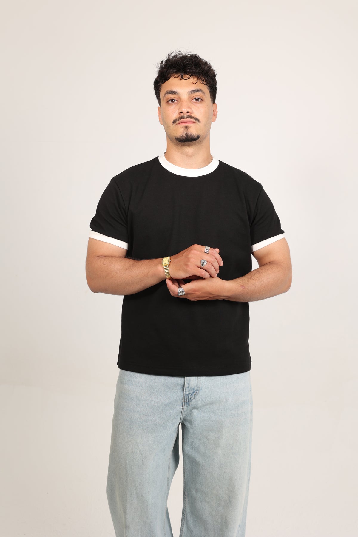 Ringer Tee black x White